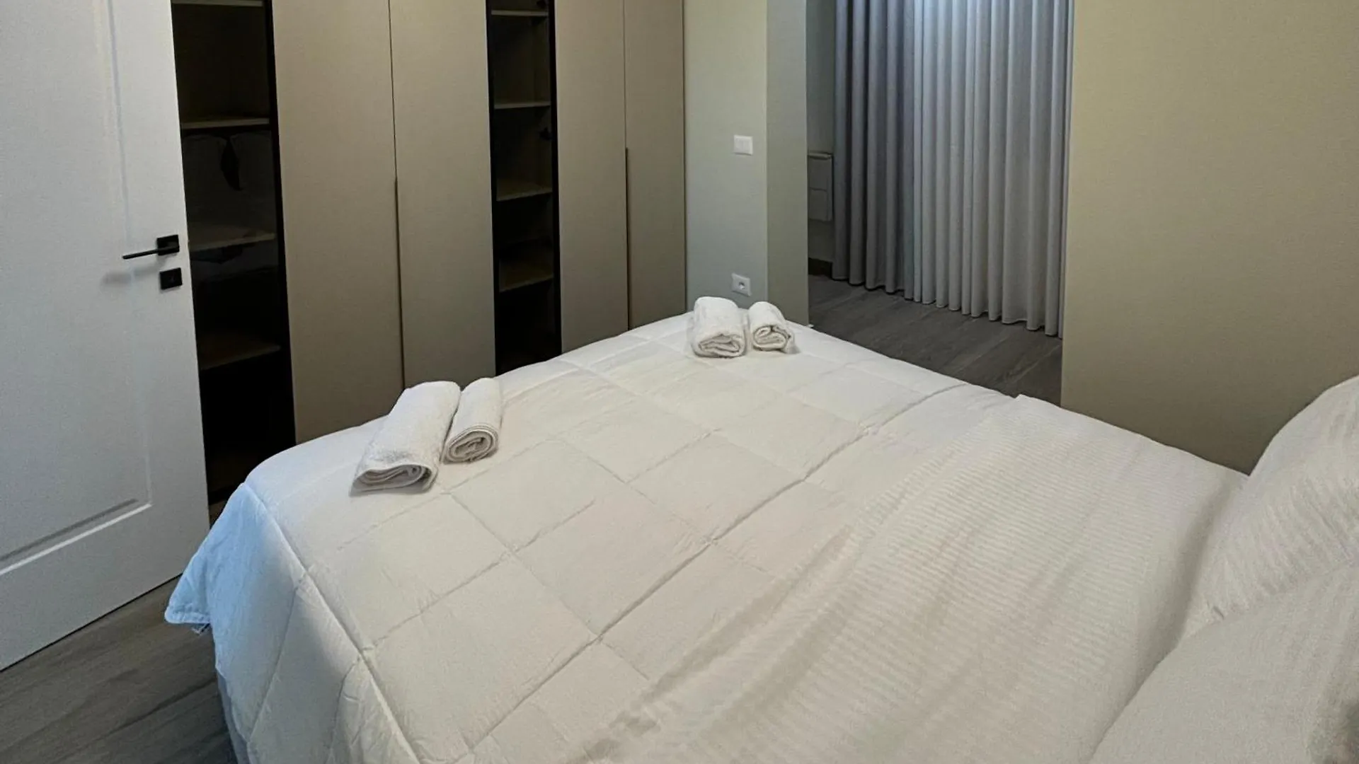 Apartment Feel At Home Tirana